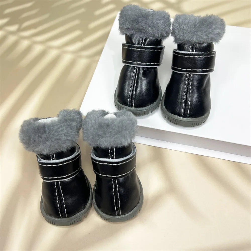 Bottes d hiver pour chien impermeables et antiderapantes dans la neige par Famille Active