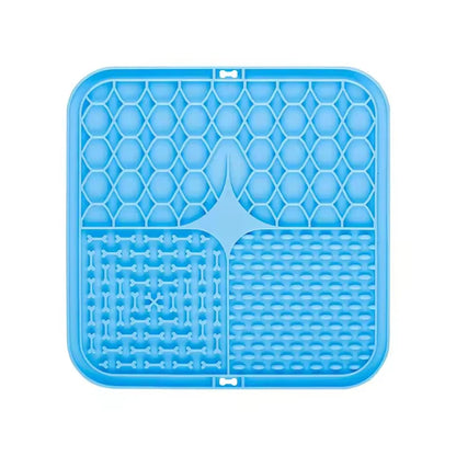 Tapis de Léchage pour Chien et Chat avec ventouses fixe sur une paroi de douche par Famille Active