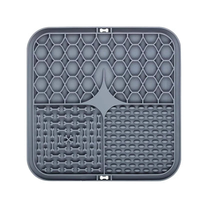Tapis de Léchage pour Chien et Chat avec ventouses fixe sur une paroi de douche par Famille Active