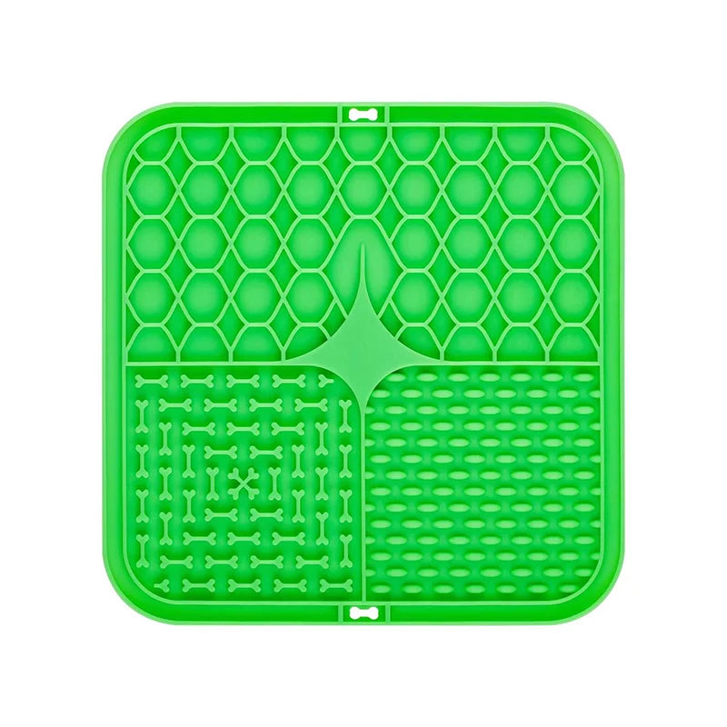 Tapis de Léchage pour Chien et Chat avec ventouses fixe sur une paroi de douche par Famille Active